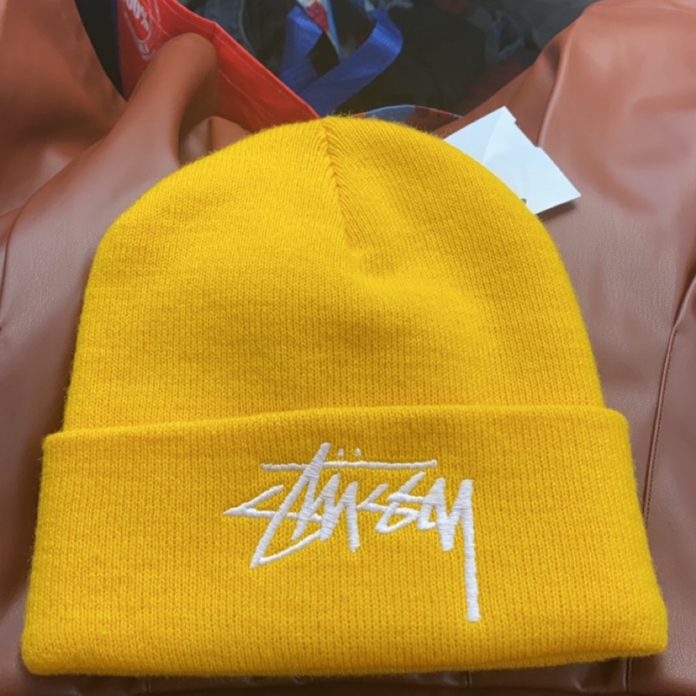 yellow stussy beanie - Picture 5 of 5